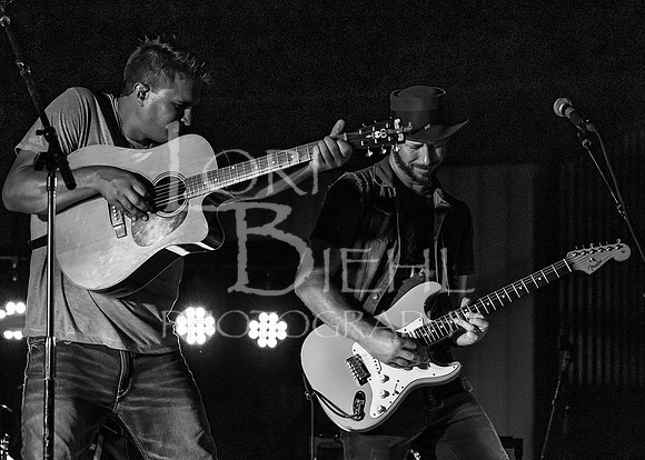 2019-09-20 Jake Shafer & The Truckers-250