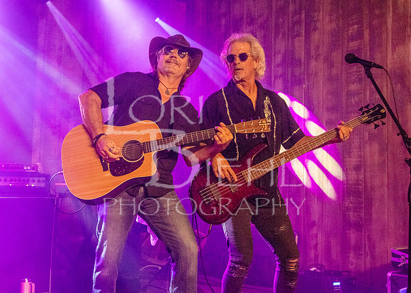 2025-10-11 Drawl STL @ Roadhouse Barn & Grill-45