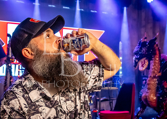 2025-10-31 Bad Habit @ Roadhouse Barn & Grill-431
