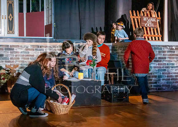 2025-12-02 OTW The Best Christmas Pageant Ever-316