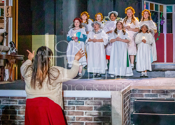 2025-12-02 OTW The Best Christmas Pageant Ever-377