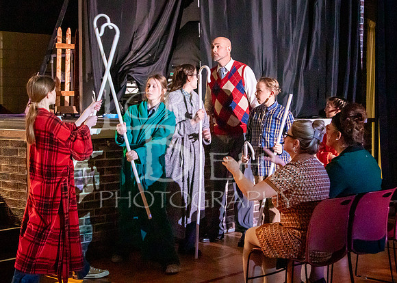2025-12-02 OTW The Best Christmas Pageant Ever-404