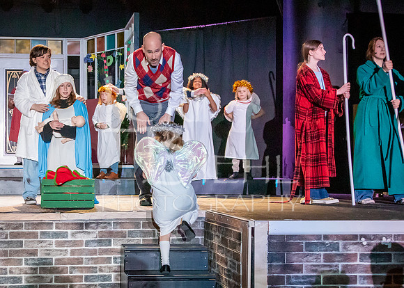 2025-12-02 OTW The Best Christmas Pageant Ever-408