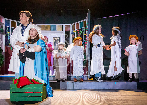 2025-12-02 OTW The Best Christmas Pageant Ever-412
