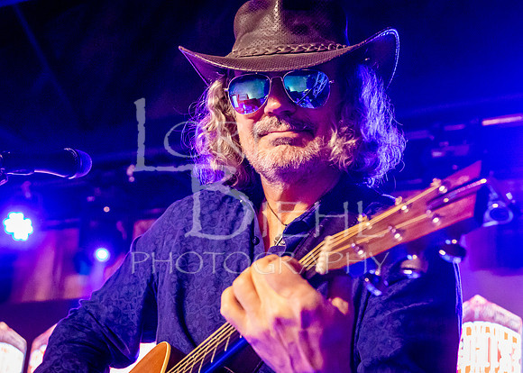 2026-02-26 LIonel's Variety Show @ Roadhouse Barn & Grill #1-259