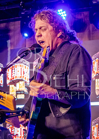 2026-02-26 LIonel's Variety Show @ Roadhouse Barn & Grill #1-430
