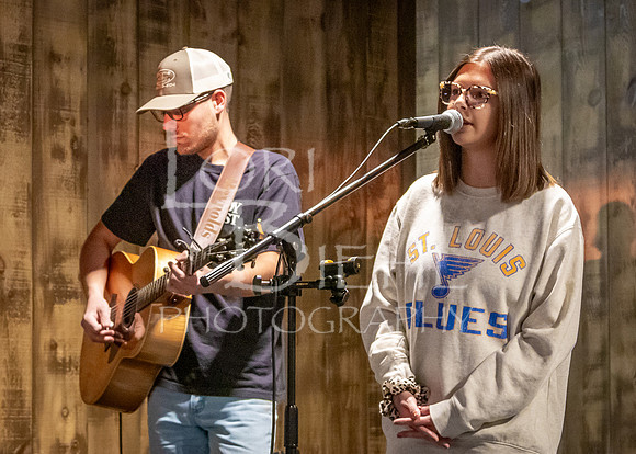 2026-02-15 Jesse Vaughn & Brayden Reynolds @ Roadhouse Barn & Grill-78