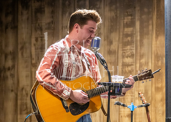 2026-02-15 Jesse Vaughn & Brayden Reynolds @ Roadhouse Barn & Grill-105