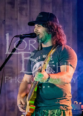 2026-04-11 Clover @ Roadhouse Barn & Grill-80