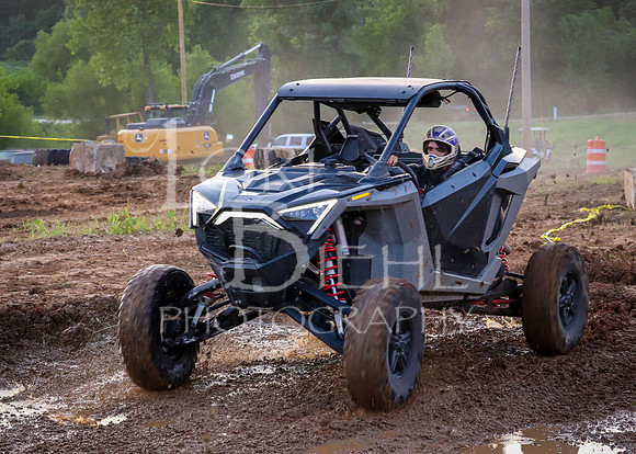 2024-07-12 LCF Side x Side Races #1 - MP-251