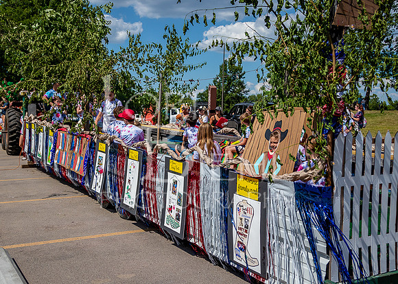 2023-07-09 LCF Parade #1 - LB-25