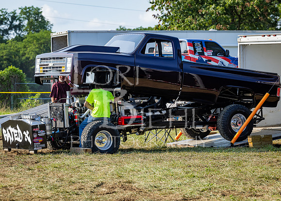 2024-07-12 LCF Tractor Pull #1 - KR-19
