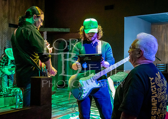 2025-03-21 Clover @ Troy Honky Tonk-46